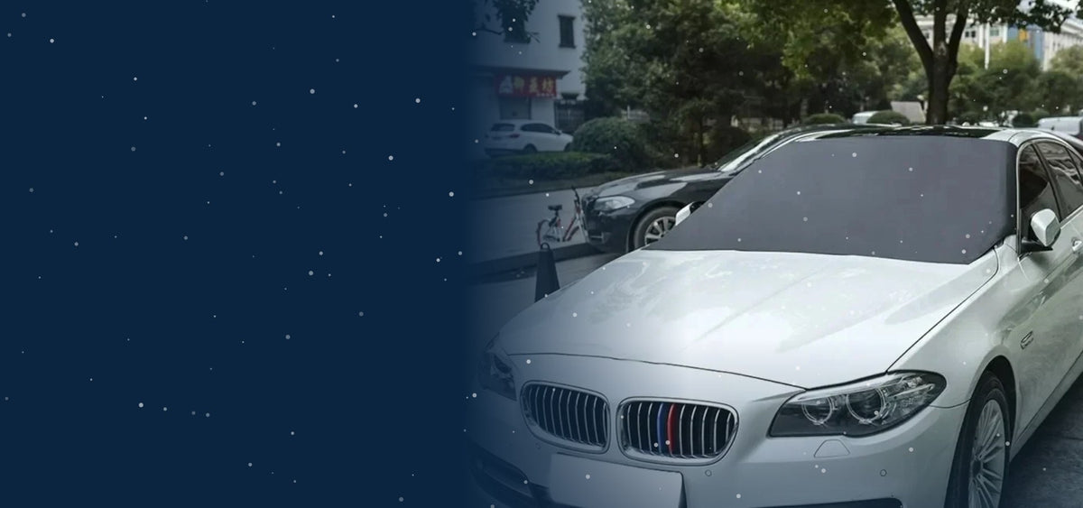 Voiture protégée par la housse pare-brise Matin Clair